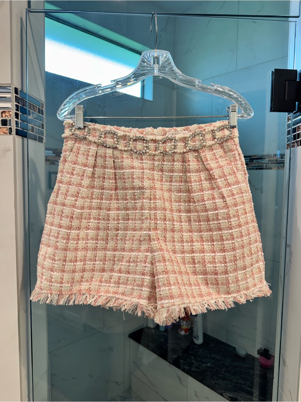 VENUS Pink and Cream Tweed Fringe High-Waist Shorts